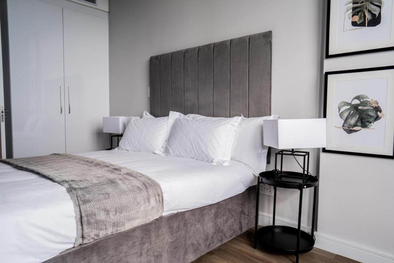 Reserved Suites Illovo Йоханнесбург Экстерьер фото